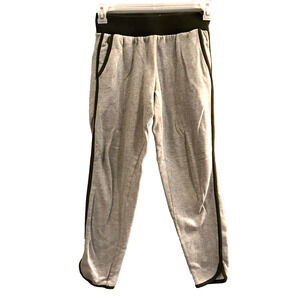 Fabletic's Women's Size XS X-Small Gray Green trimmed Athletic pants